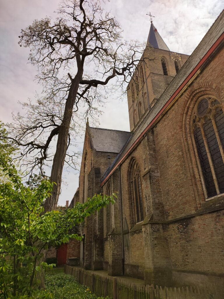 Qué ver en Brujas en un día: Iglesia Sint-Gillis