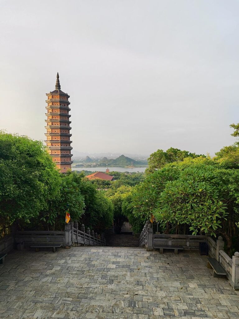 Que ver en Ninh Binh · Bai Dinh Pagoda