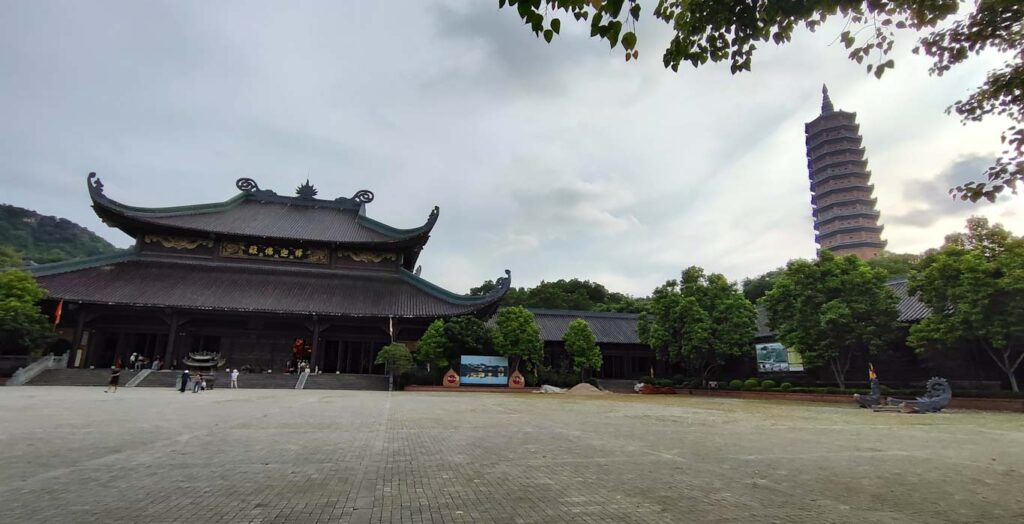 Que ver en Ninh Binh · Bai Dinh Pagoda